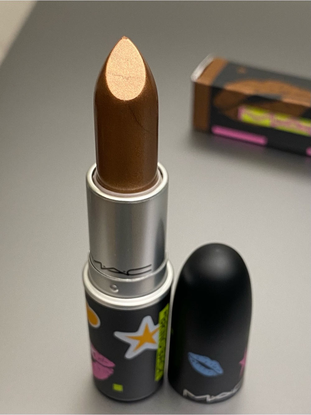MAC Bringbacks “Chintz” Lipstick